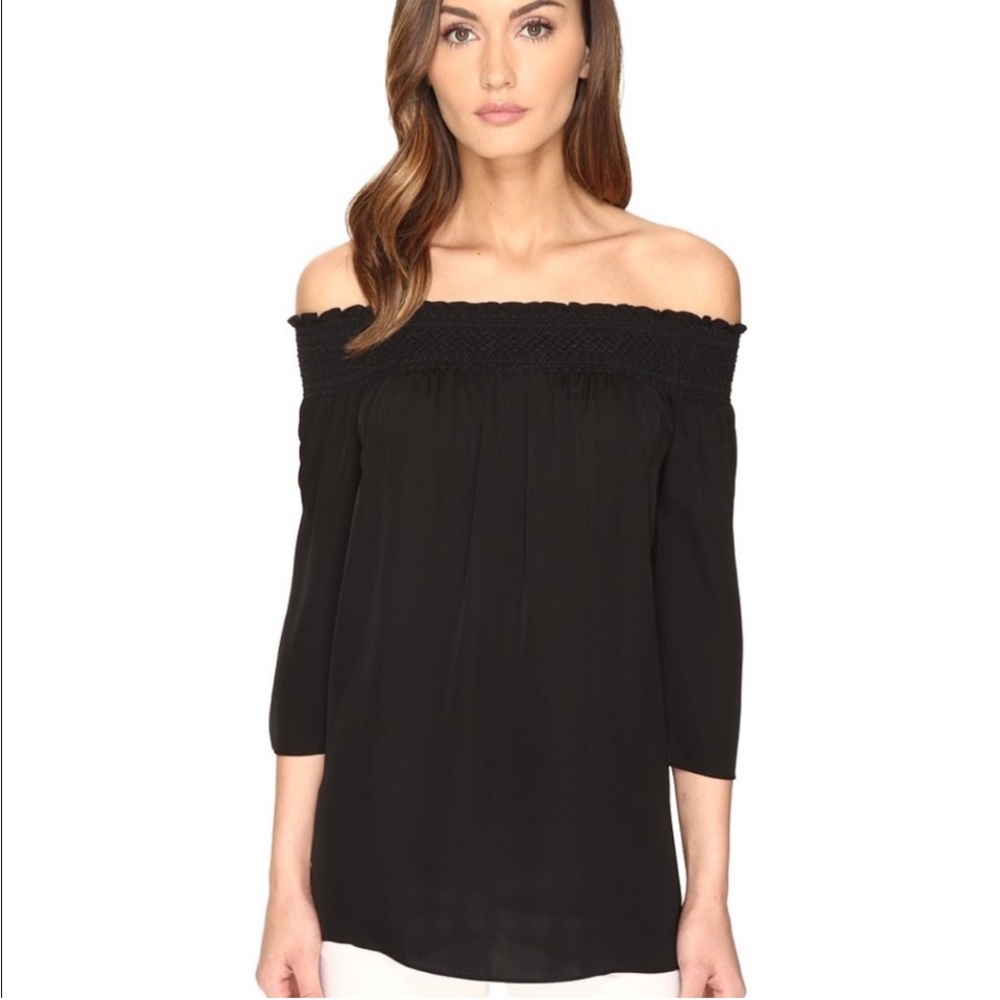 Theory off the shoulder top black size P